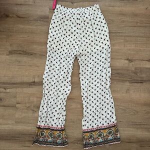 Xhilaration White Patterned Pants with Multicolor Trim